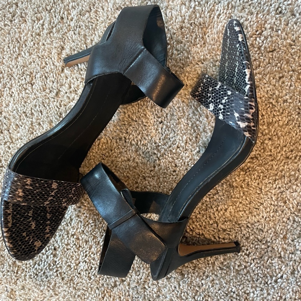 Dolce Vita Sandals high heel strappy sandals pumps black snake print size 10 - Picture 2 of 6